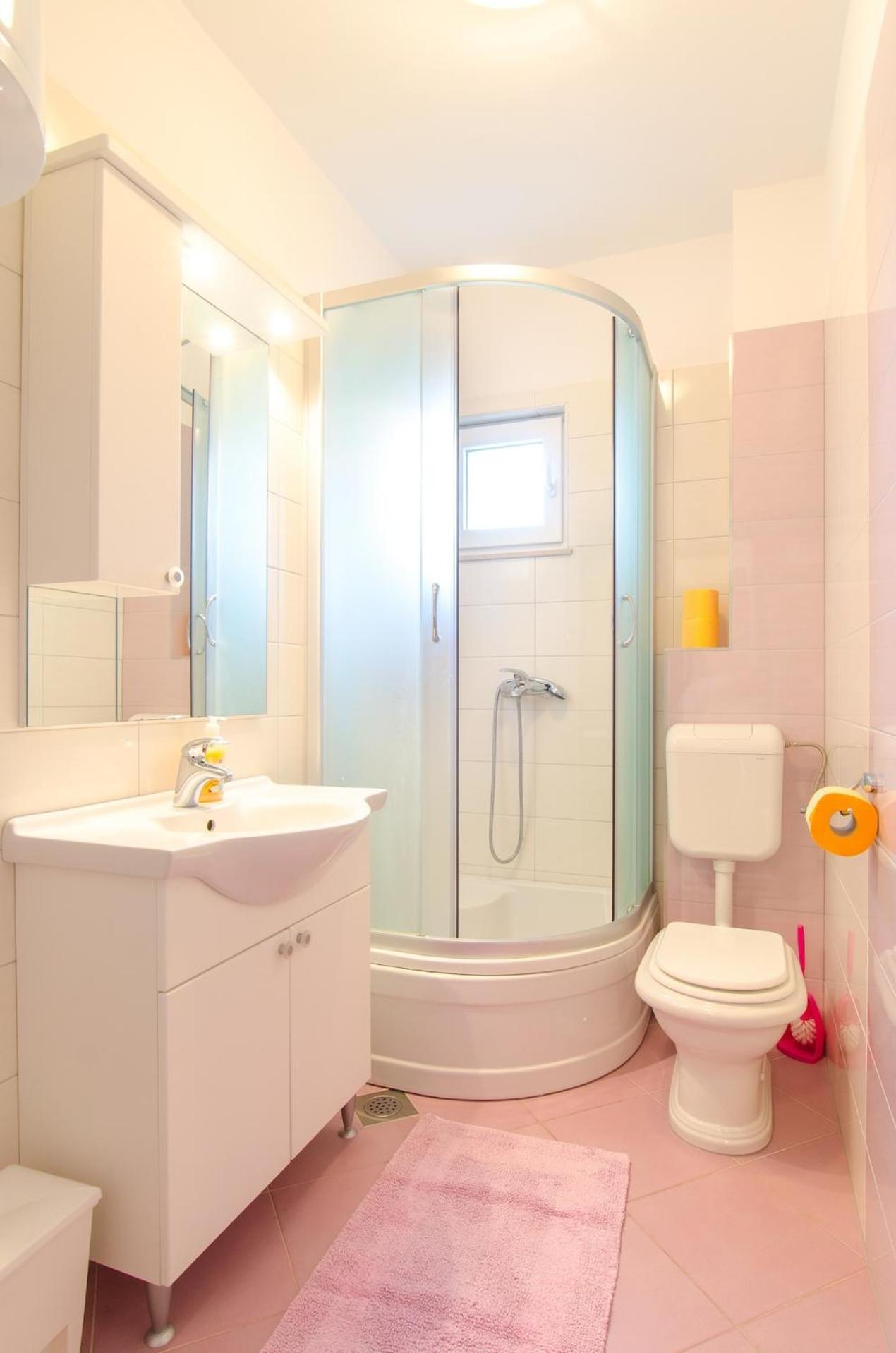 Apartment Lidija